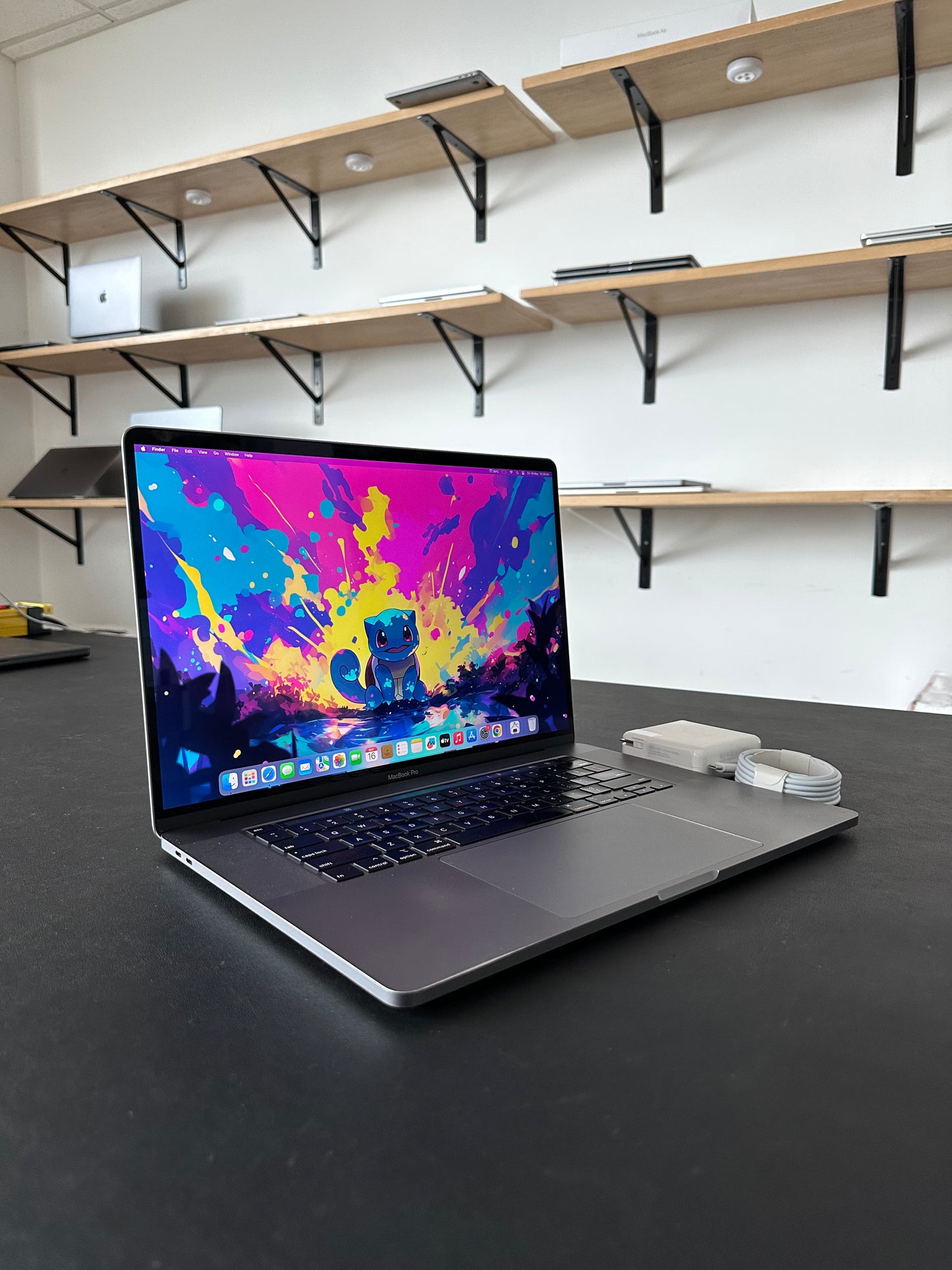 Macbook PRO 16" 2019 / Core i9 / 32RAM / 1TB SSD