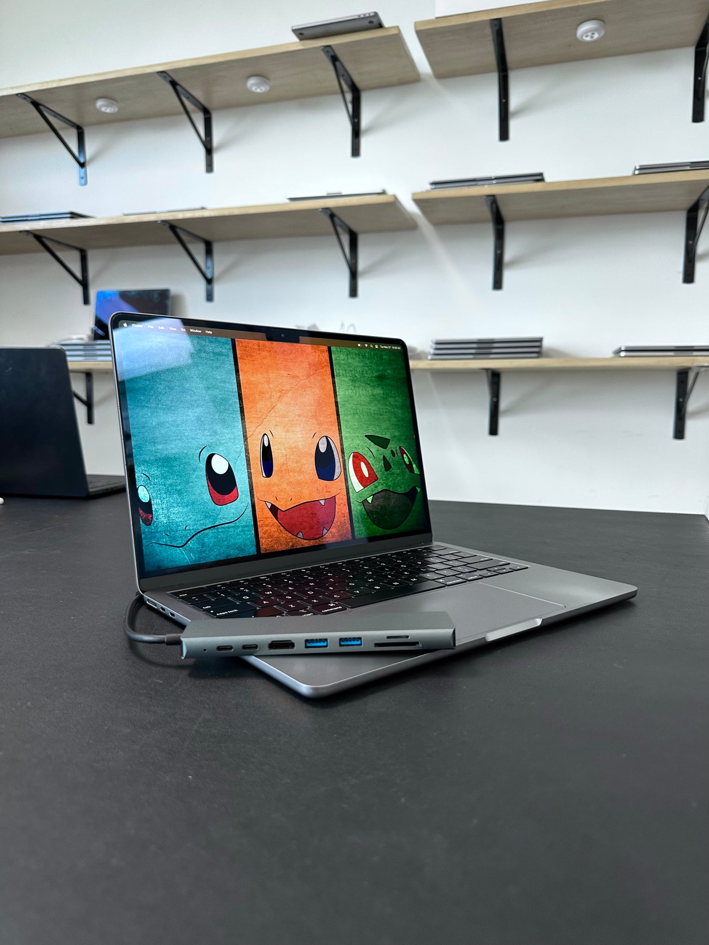MacBook Air 13.6" 2022 / M2 / 16 RAM / 500 SSD