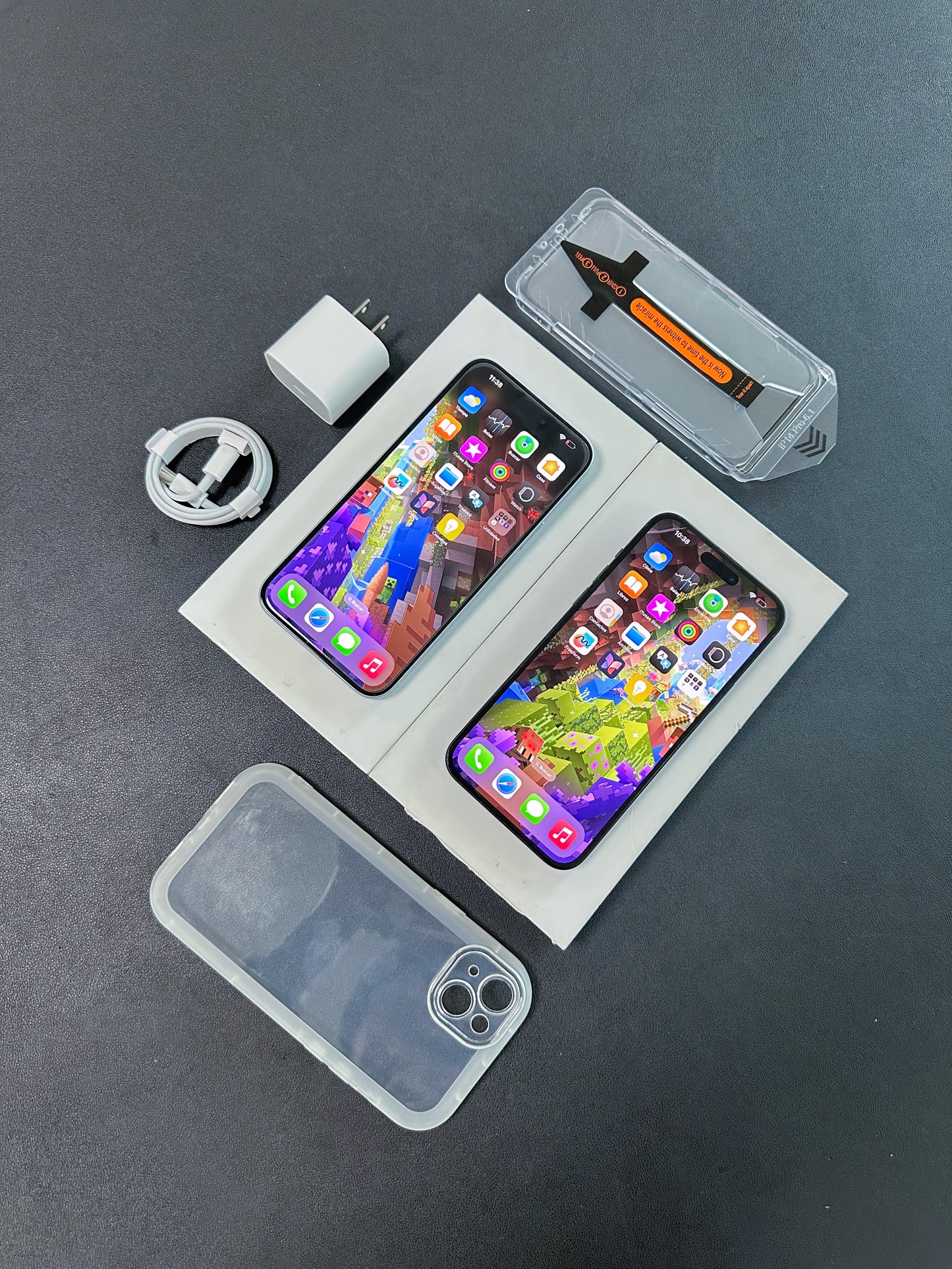 iPhone 15 Plus / 256 GB