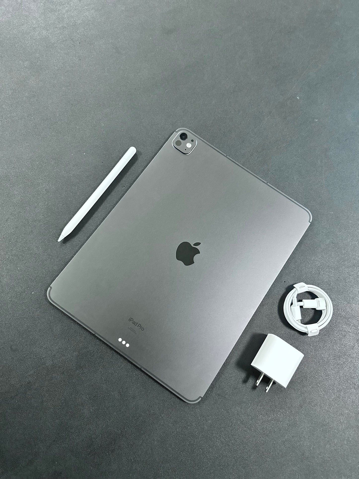iPad Pro 13" 2024 / M4 / 256GB / WIFI