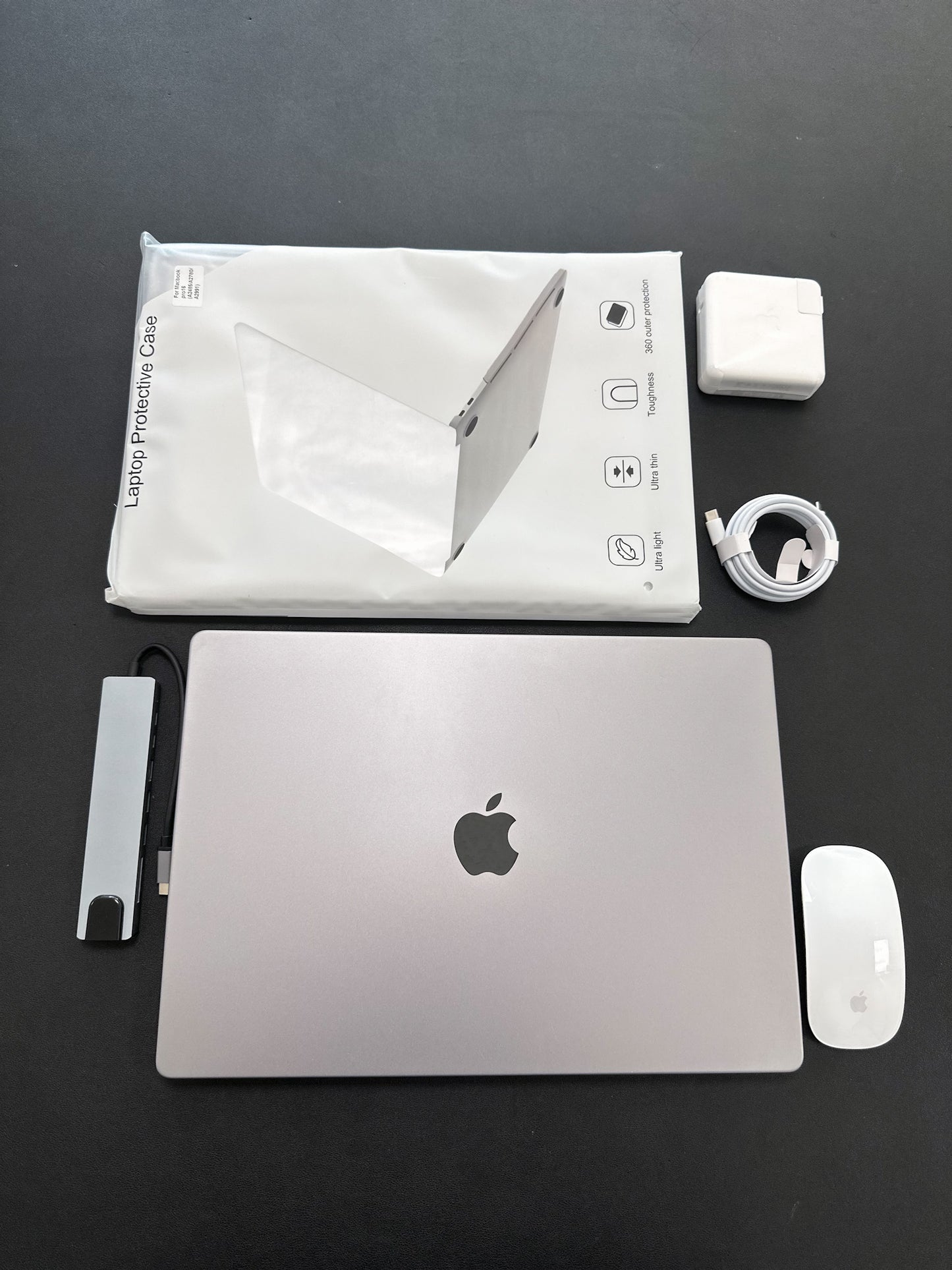 MacBook Pro 16" 2023 / M2 Pro / 16 RAM / 500 SSD