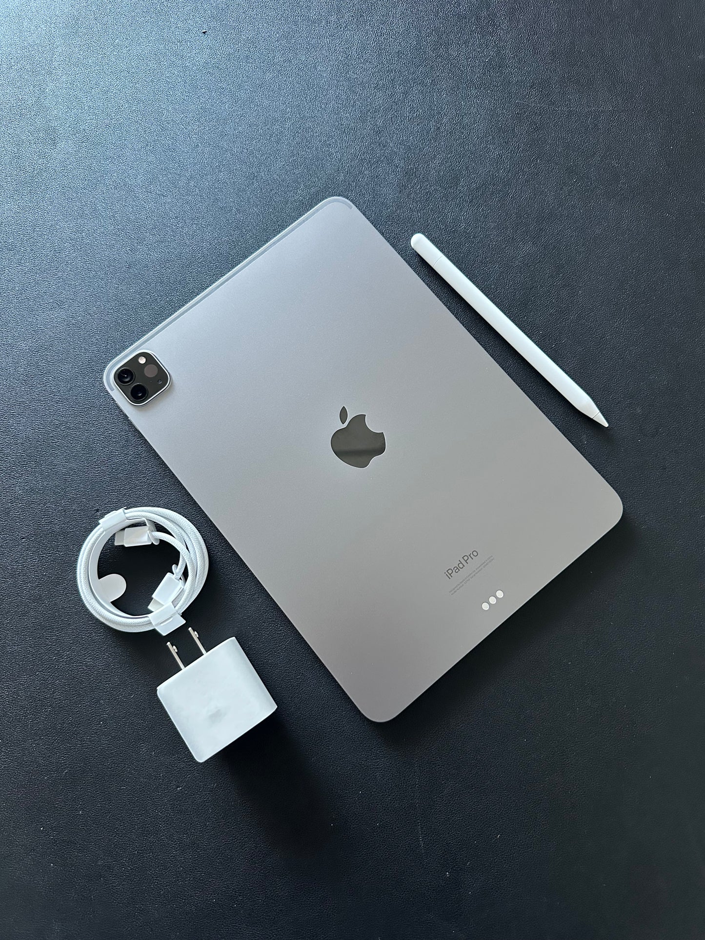 iPad Pro 11" 2022 / 4TH GEN / M2 / 128GB / WIFI