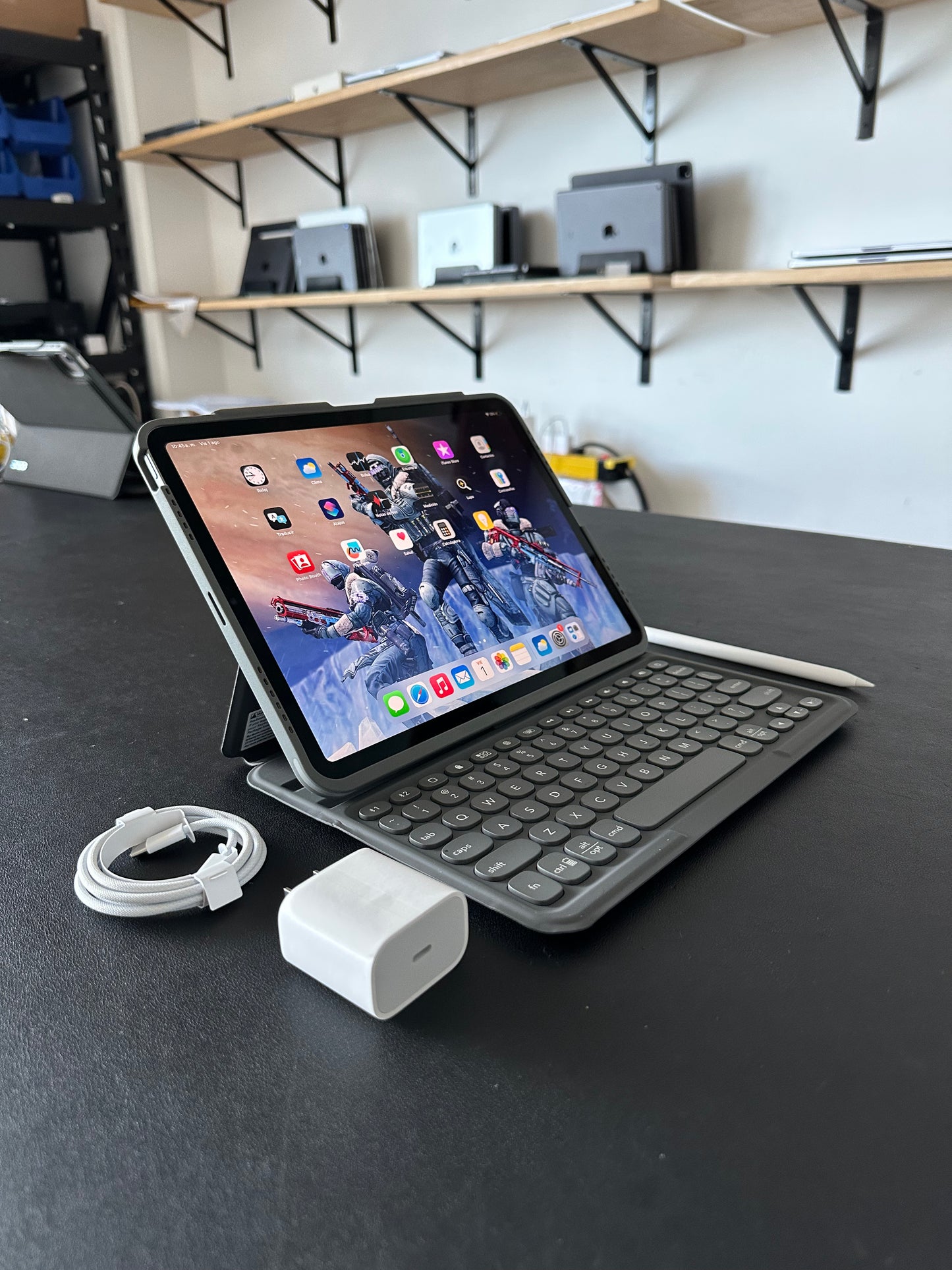 iPad Pro 11" 2022 / 4TH GEN / M2 / 128GB / WIFI