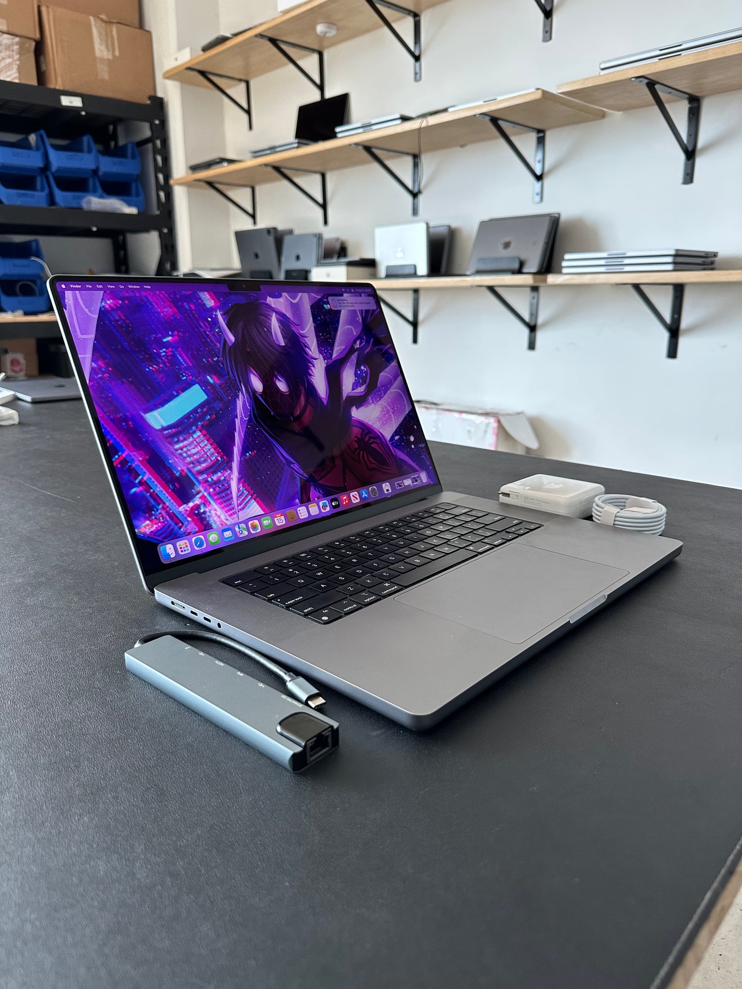 Macbook pro 16" 2021 / M1 pro / 32RAM / 1TB SSD