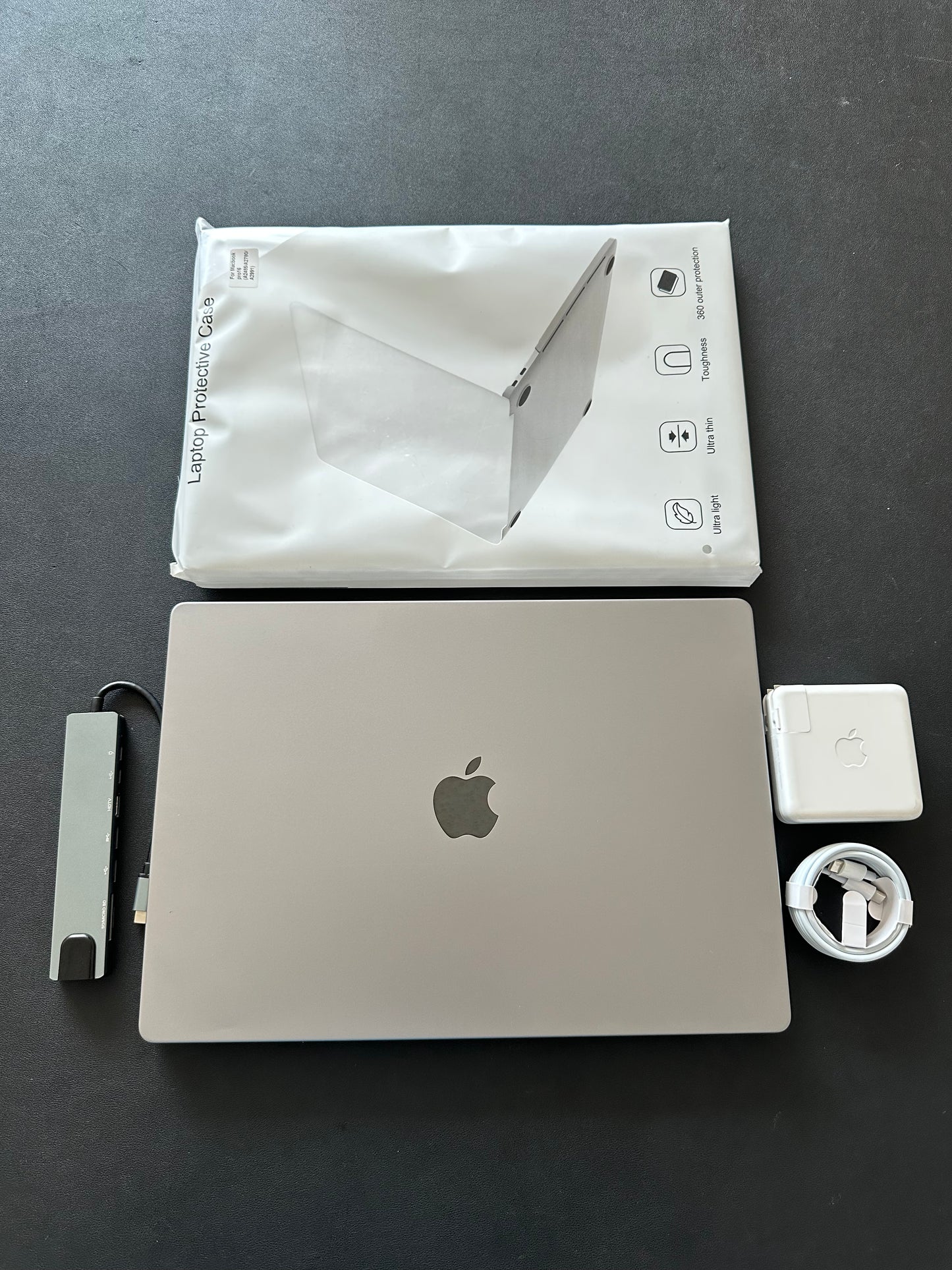 Macbook pro 16" 2021 / M1 pro / 32RAM / 1TB SSD