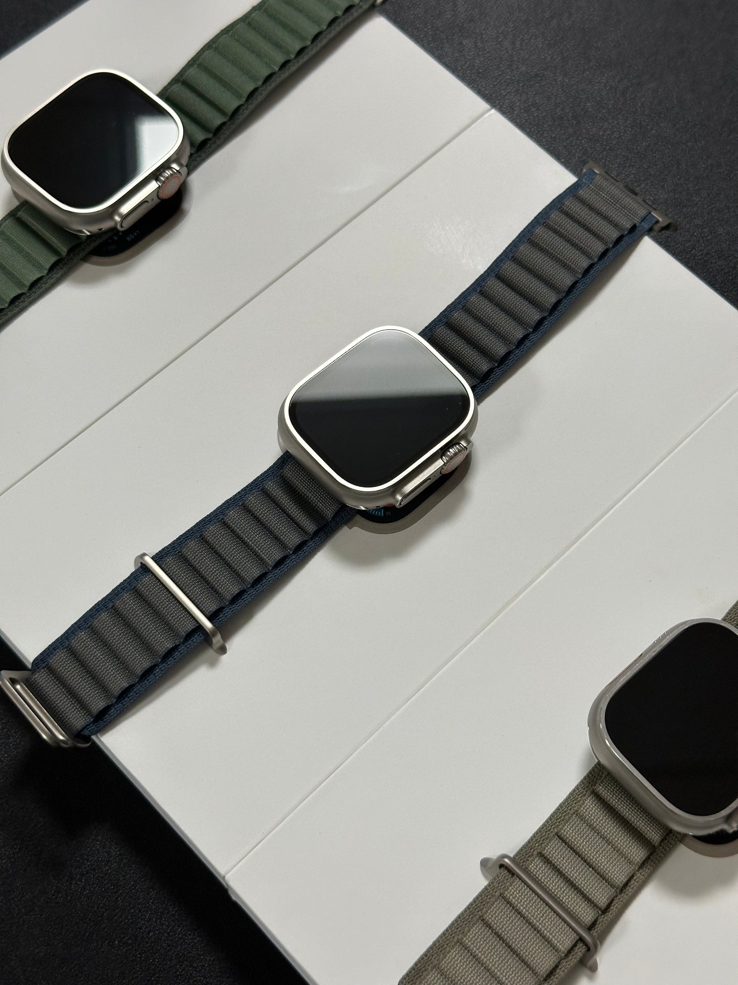 Apple WATCH ULTRA 2 / 49MM / TITANIUM