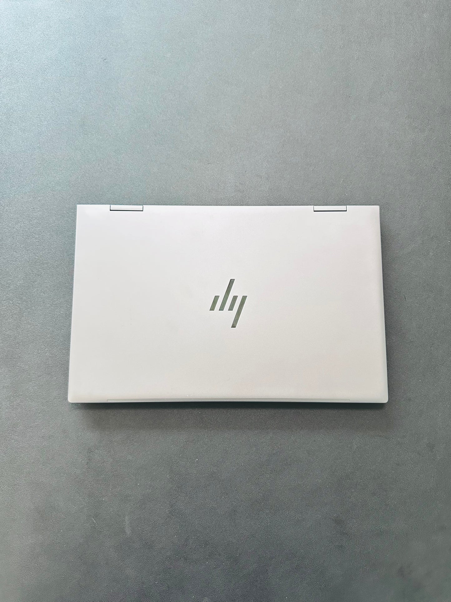 HP ENVY 15" x360 2-en-1 / i7- 13th / 32RAM / 1TB SSD