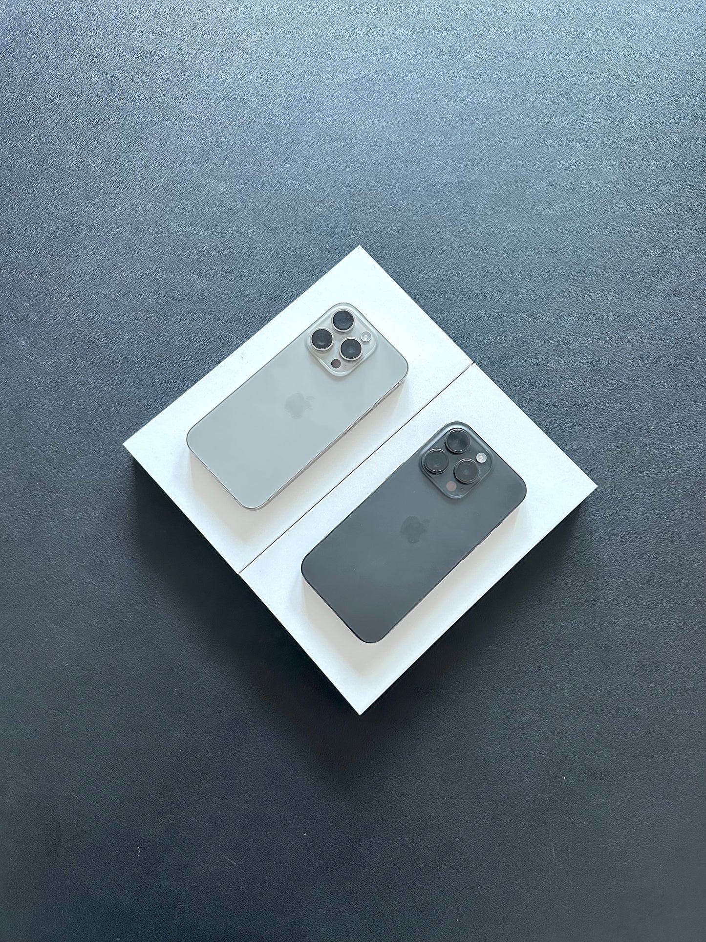 iPhone 15 Pro / 256GB