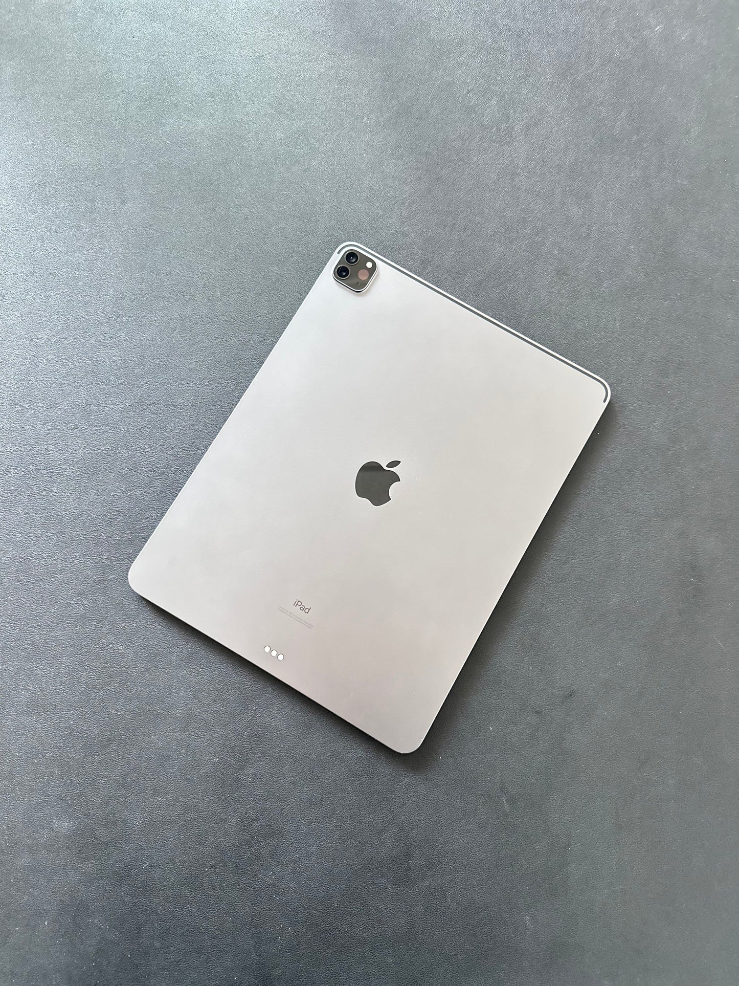 iPad Pro 12.9" 2021 / M1 / 5TH GEN / 256GB / WIFI