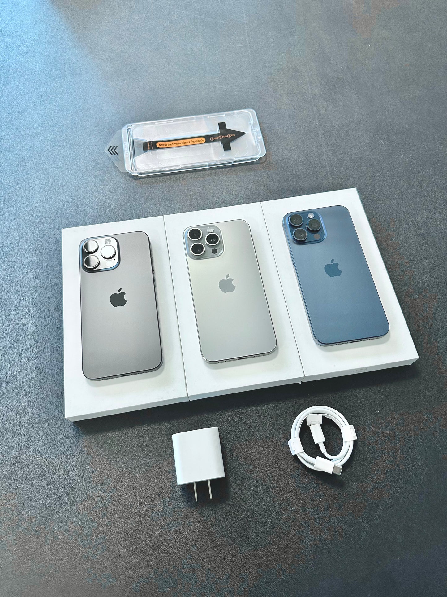 iPhone 15 Pro Max / 256 GB