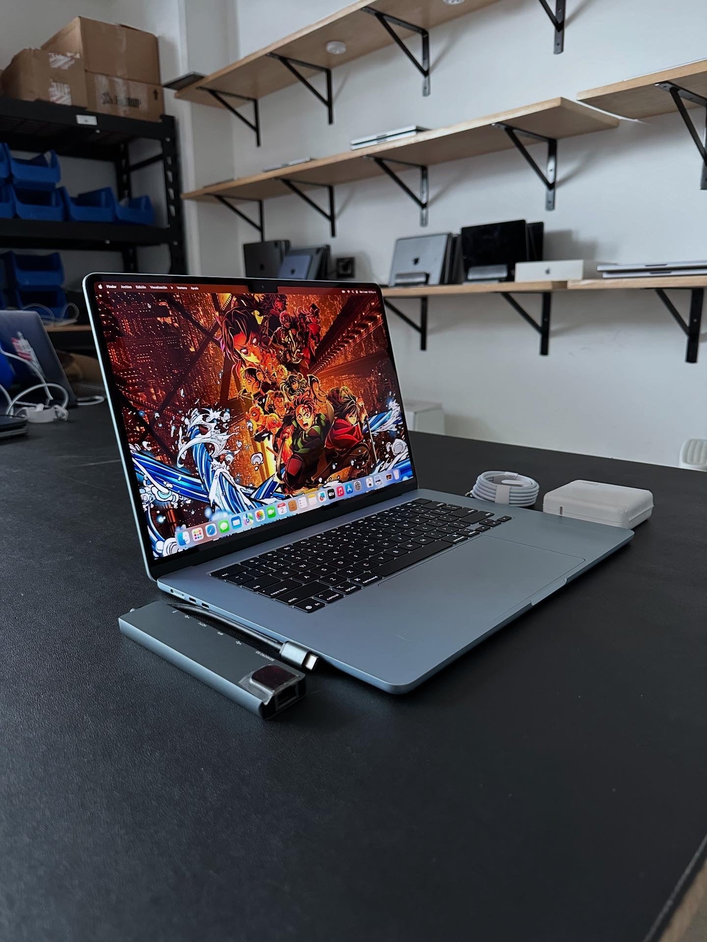 MacBook Air 15” 2025 / M4 / 16RAM / 250 SSD