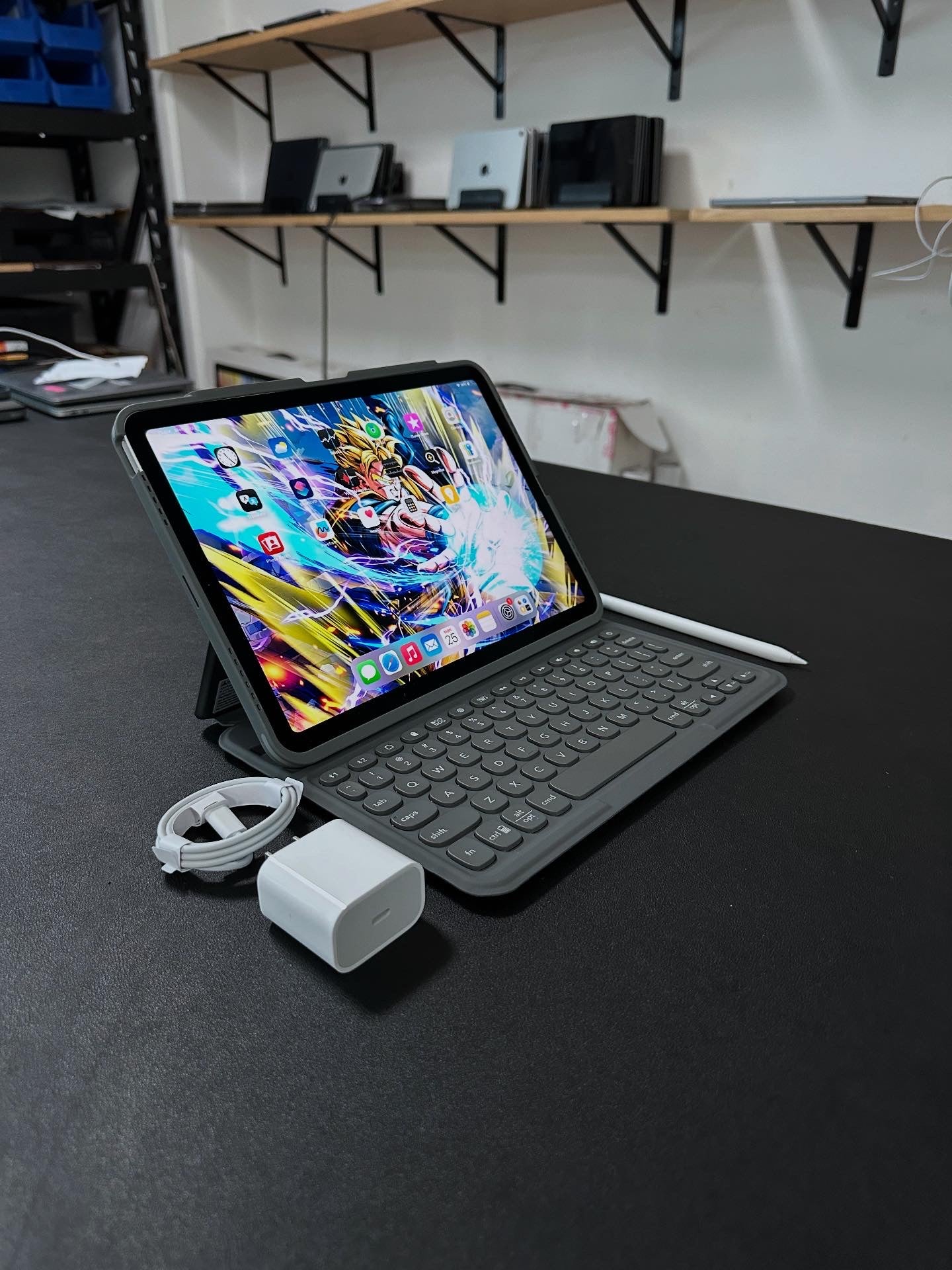 iPad Air 10.9" 2020 / 4TH GEN /  256GB / WIFI