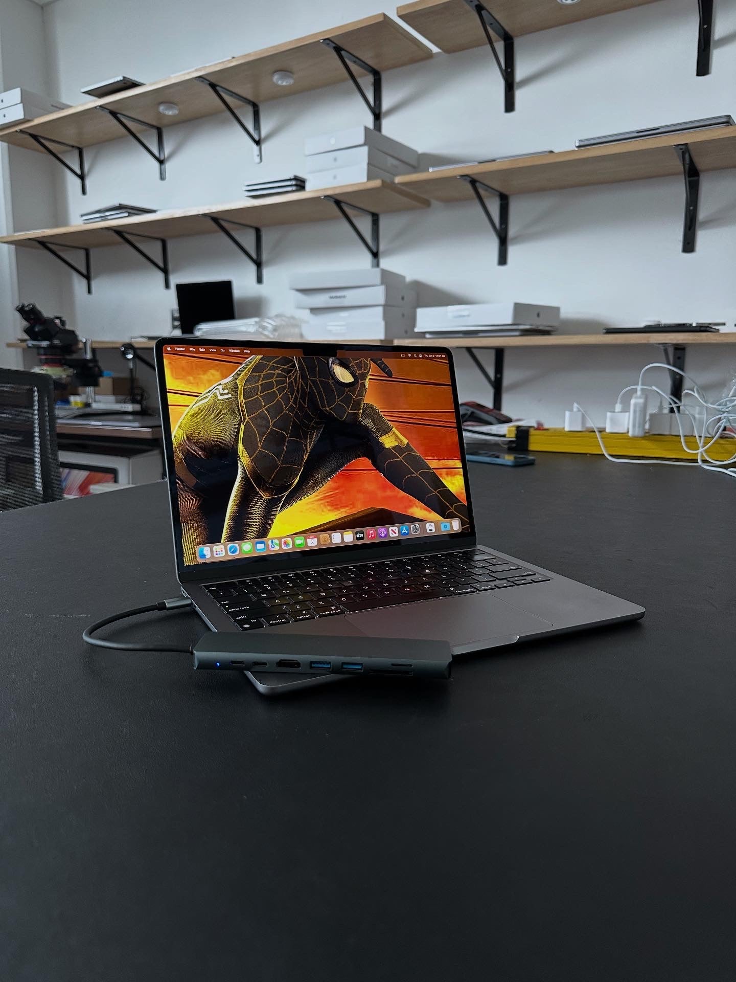 MacBook Air 13" 2022 / M2 / 8 RAM / 500 SSD
