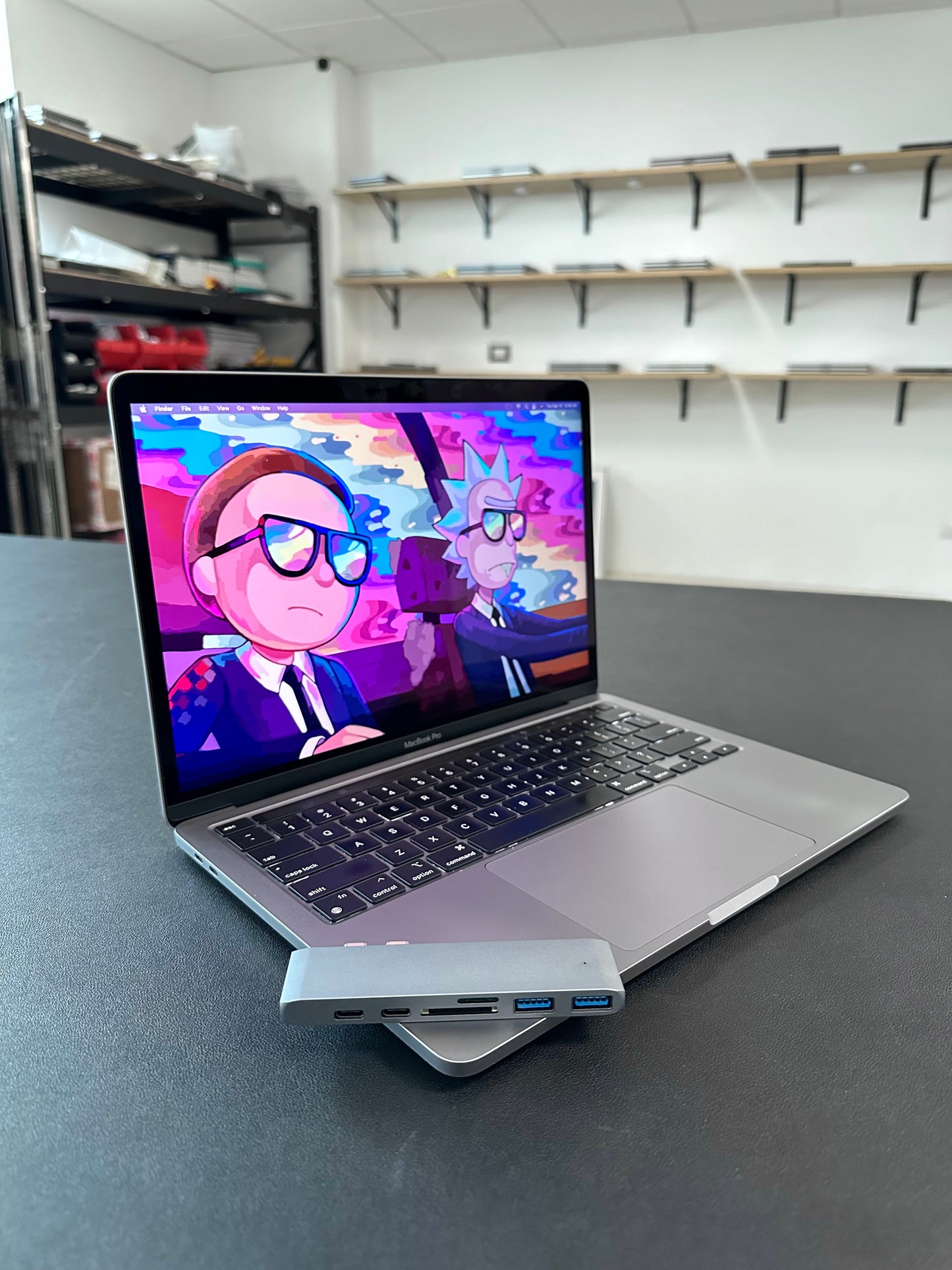 Macbook PRO 13" 2020 / M1 / 8RAM / 250SSD