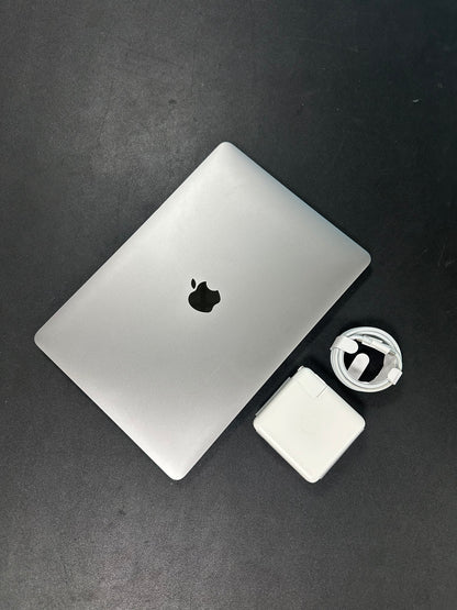 MacBook Pro 13" 2020 / Core i5 / 16RAM / 500SSD