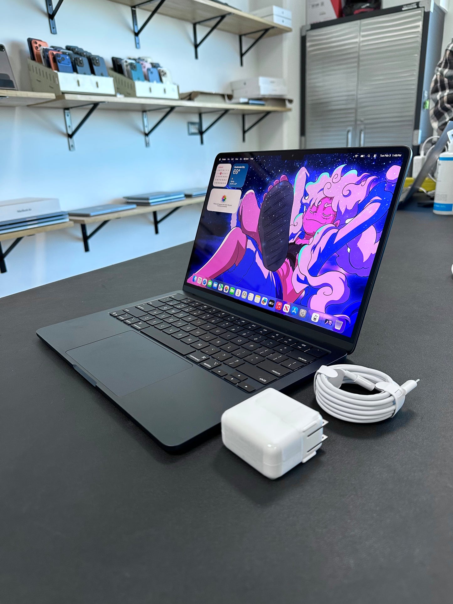 MacBook Air 13.6" 2024 / M3 / 8RAM / 250SSD