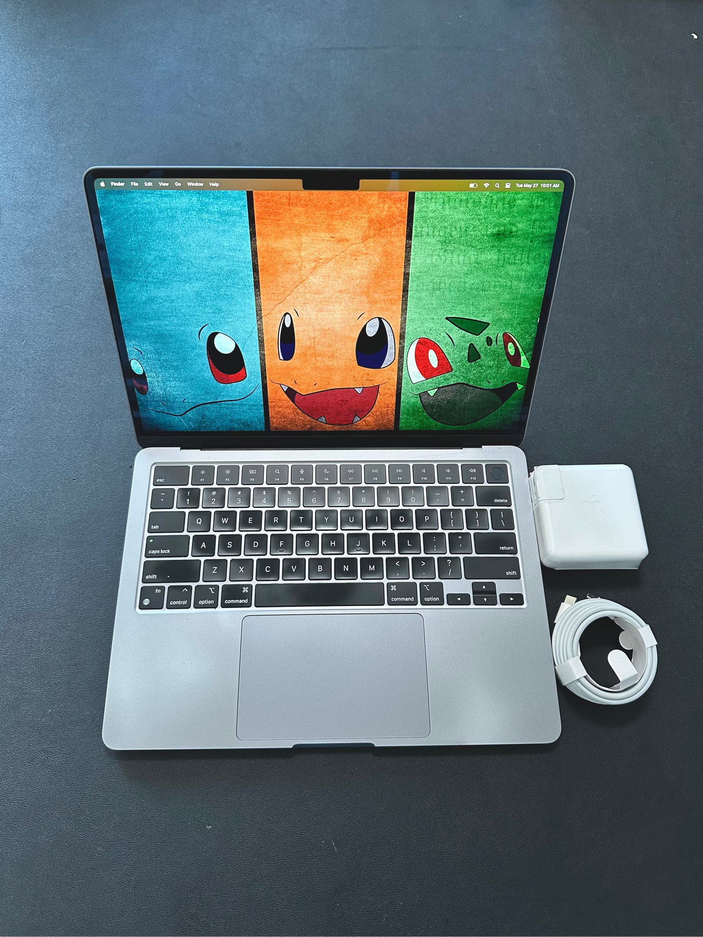 MacBook Air 13.6" 2022 / M2 / 16 RAM / 256 SSD