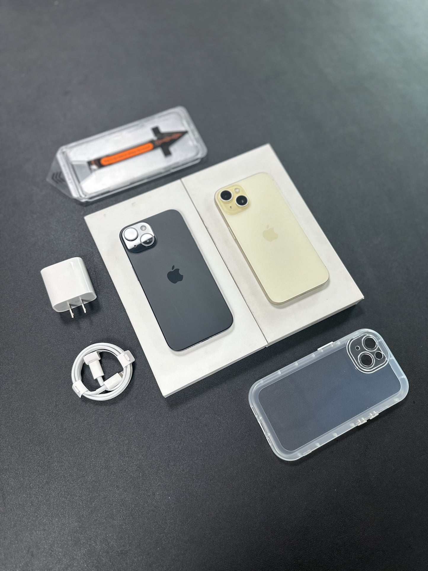 iPhone 15 Normal / 512 GB