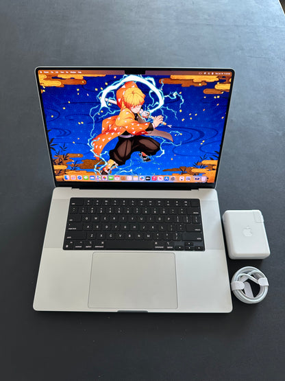 MacBook Pro 16" 2023 / M3 Pro / 18RAM / 500SSD