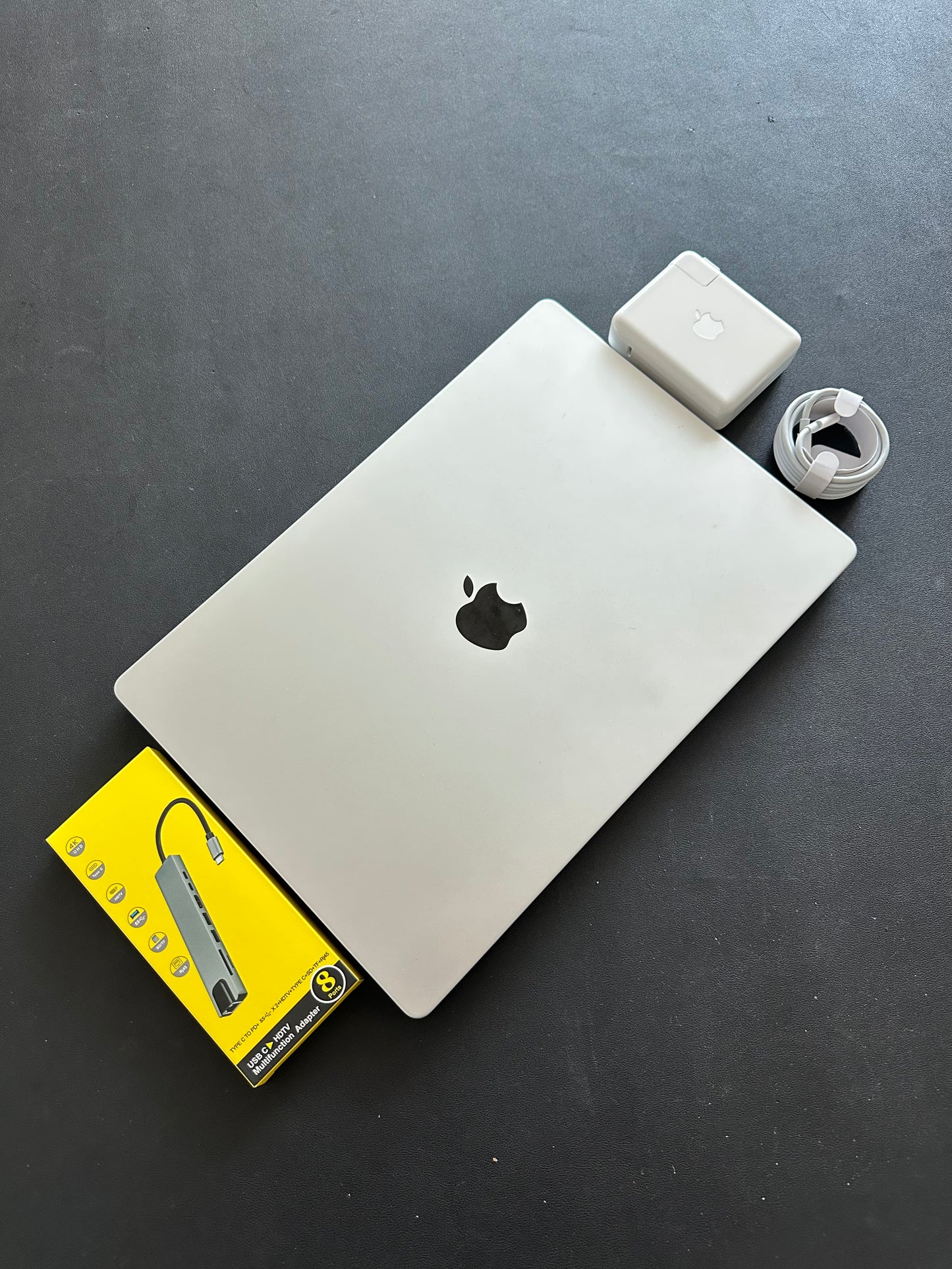 MacBook Pro 16" 2023 / M3 Pro / 18RAM / 500SSD