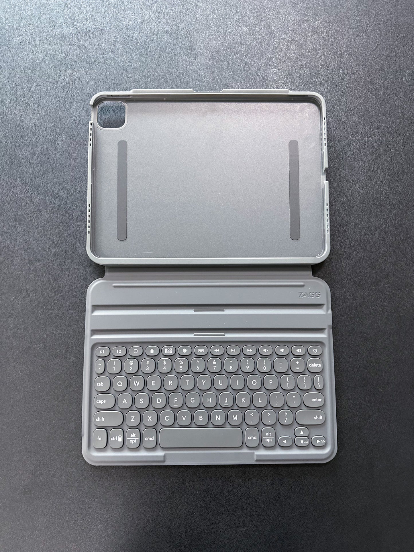 Teclado con Funda para iPad 11"