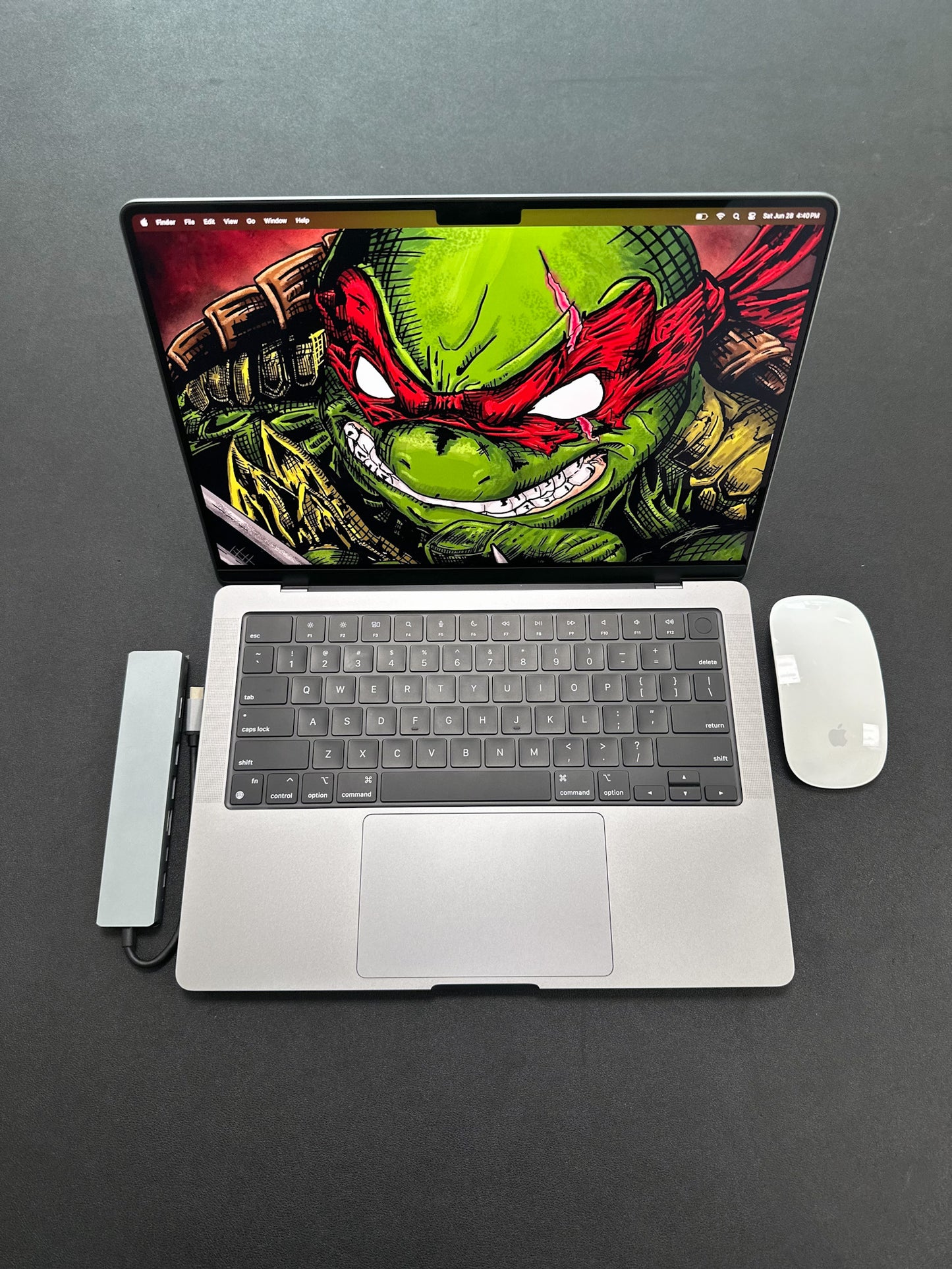 MacBook Pro 14" 2023 / M2 Pro / 16 RAM / 500 SSD