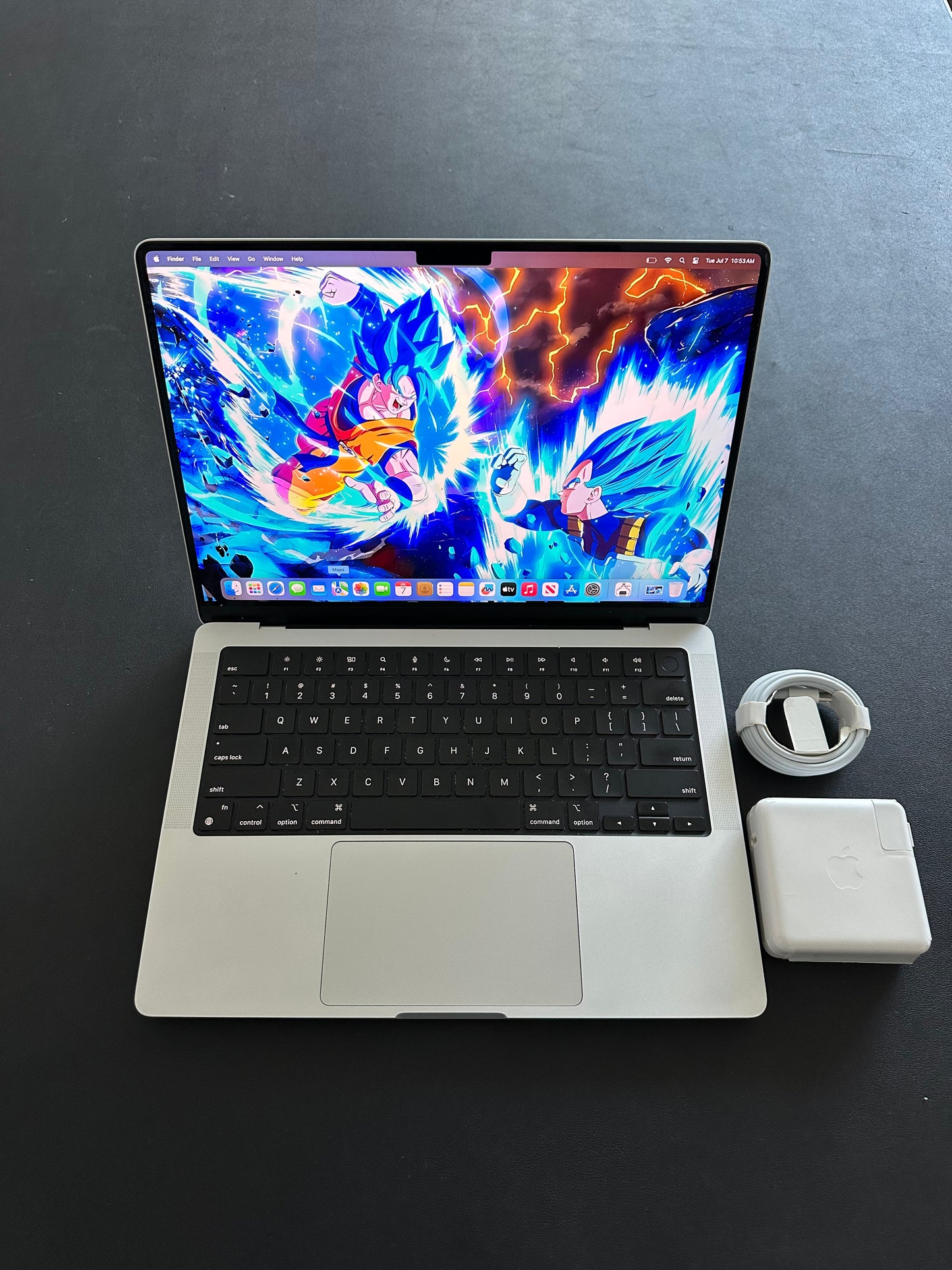 MacBook Pro 14" 2023 M3 Pro / 36 RAM / 500SSD