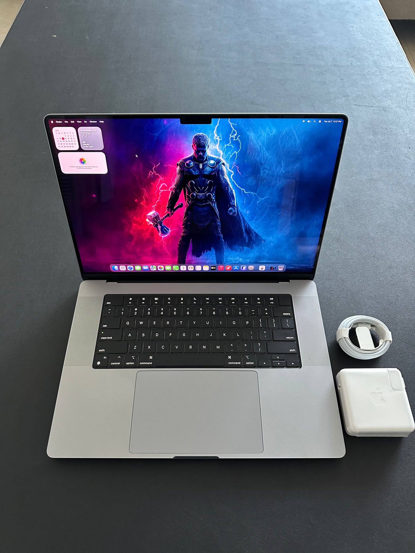 MacBook Pro 16" 2023 / M2 Pro / 16 RAM / 1TB SSD