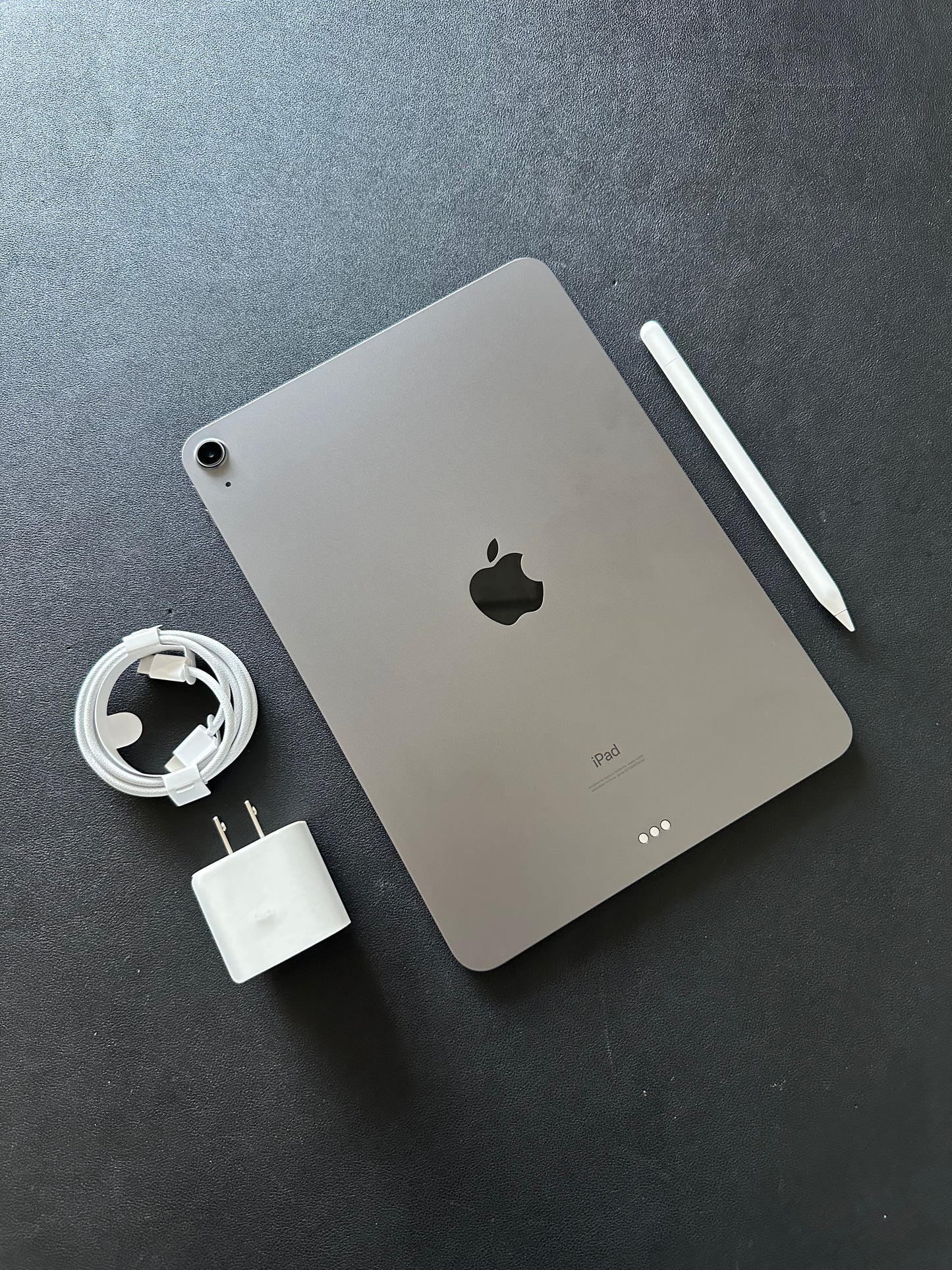iPad Air 10.9" 2020 / 4TH GEN / 64GB / WIFI