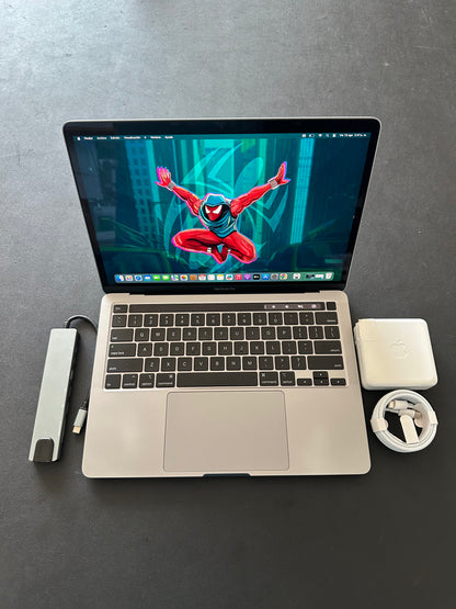 Macbook Pro 13" 2020 / M1 / 16RAM / 500SSD