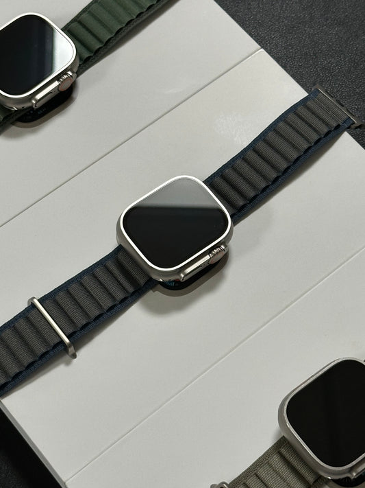 Apple WATCH ULTRA 2 / 49MM / TITANIUM