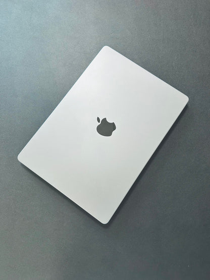 MacBook Pro 14" 2023 / M2 Pro / 16 RAM / 500 SSD